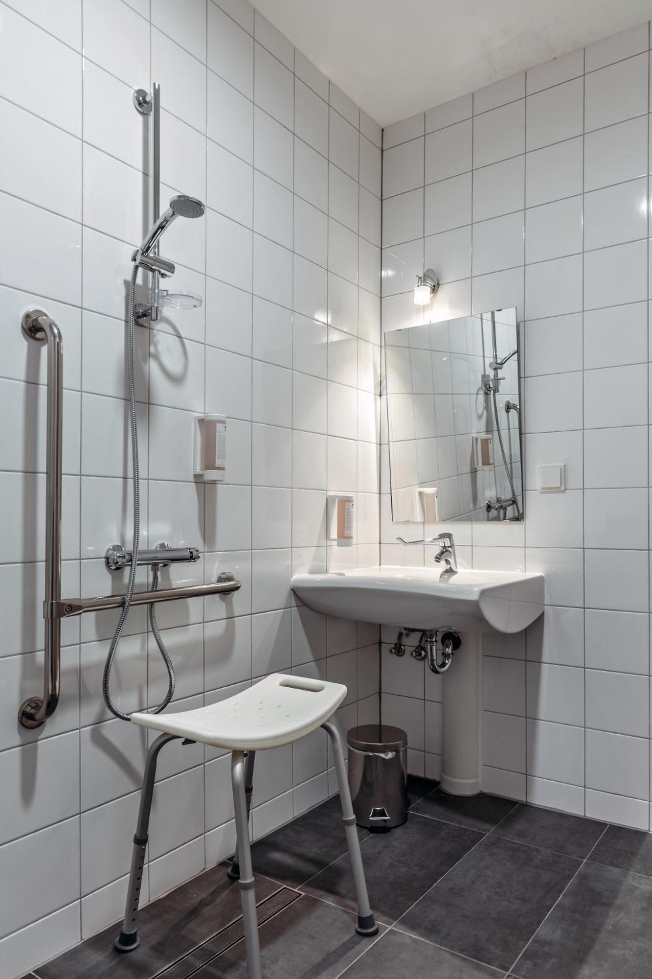 Augustus Hotel Bernkastel - Comfortable Budget Hotel Bilik gambar